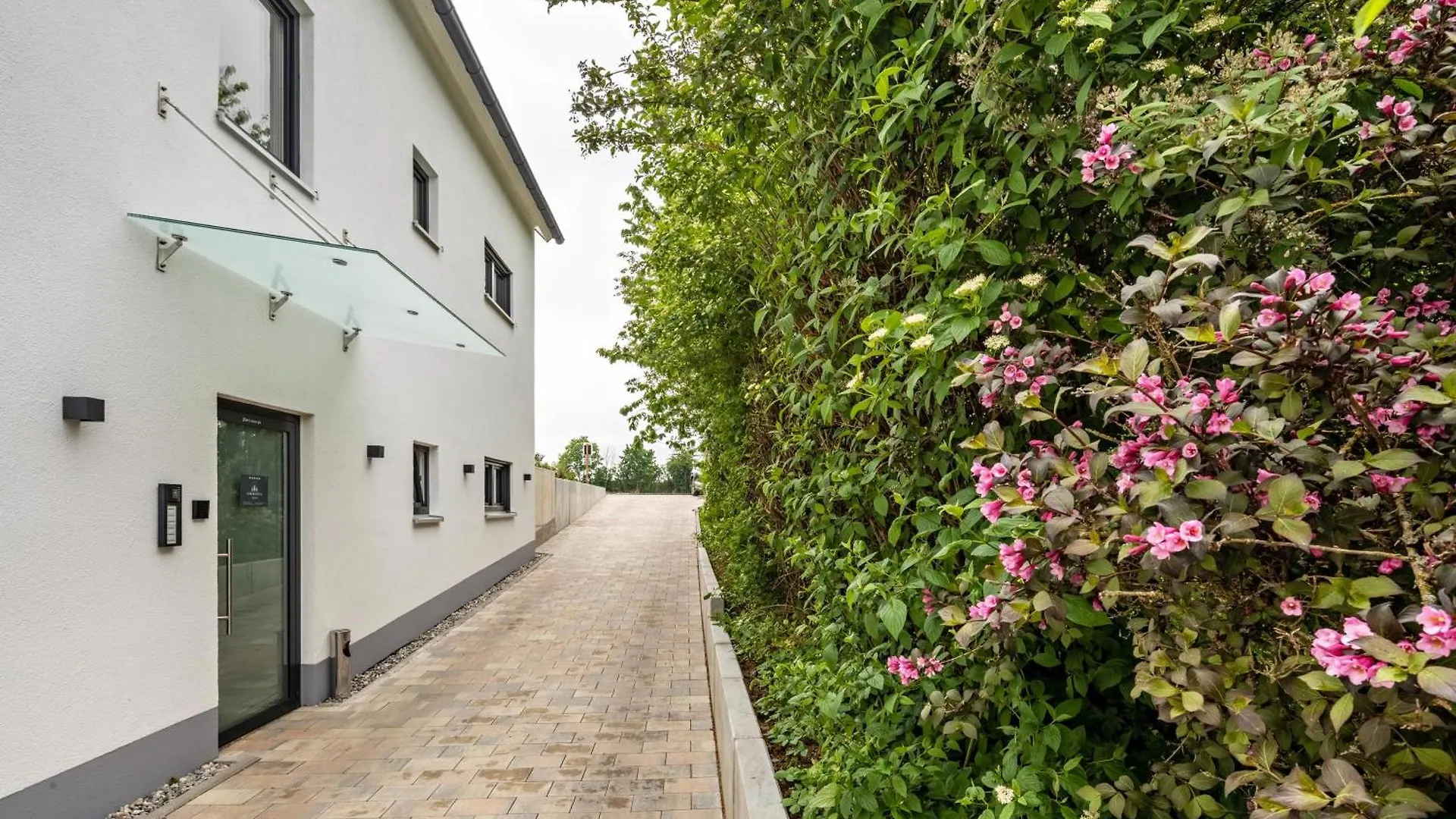 Studio 3 Parkside Apartments Guenzburg